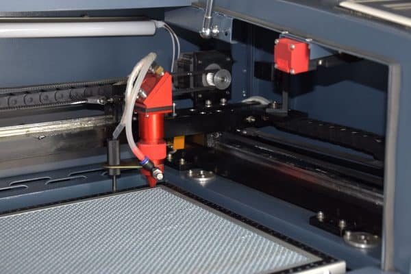 MQ5030 DESKTOP CO2 Lasermaschinen-Laserkopf