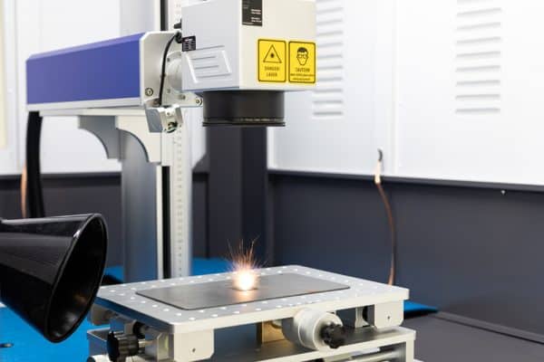 Faserlasergravurmaschine XL Gravur