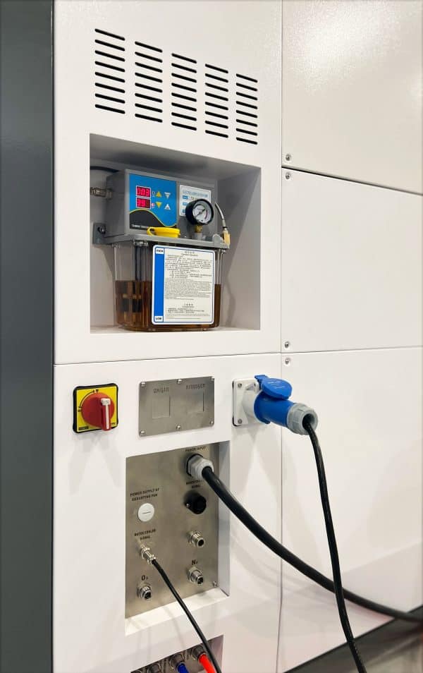MQ FC6060 Faser-Metall-Laserschneider hinten mit Schmierung
