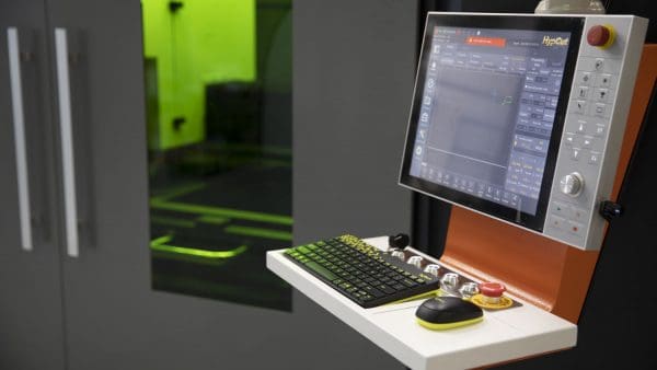 Metalllaserschneiderbetrieb