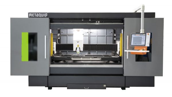 Metall Laserschneider Tür offen