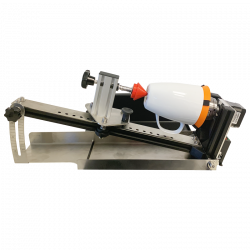 Lasergravur im Winkel von runden, zylindrischen und konischen Objekten - Rotationsmodul-Lasermaschine