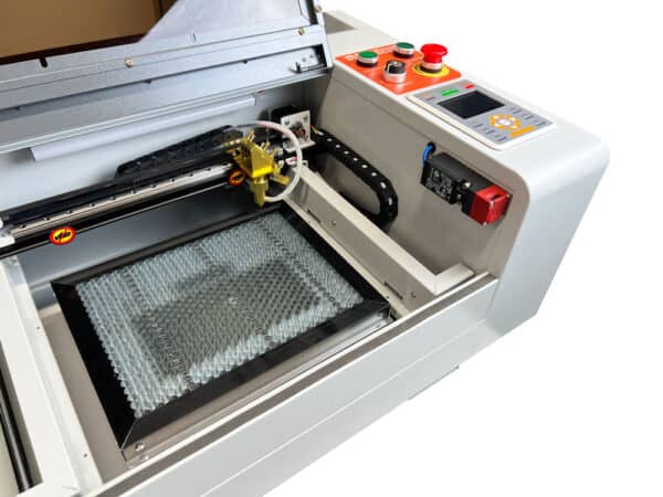 Sichere Lasermaschine für ein breites Anwendungsspektrum